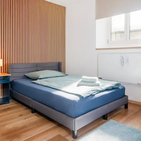 Lendkanal - - Netflix - Waschmaschine - Kaffeevollautomat - 8 Pax - 4 Schlafzimmer Lägenhet Klagenfurt am Woerthersee