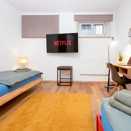 Lendkanal - - Netflix - Waschmaschine - Kaffeevollautomat - 8 Pax - 4 Schlafzimmer * Klagenfurt am Woerthersee