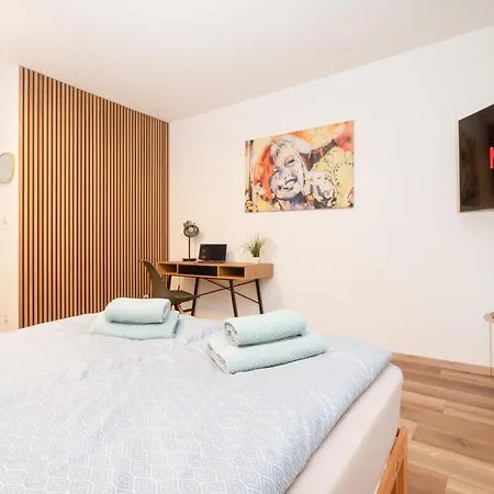 דירה Lendkanal - - Netflix - Waschmaschine - Kaffeevollautomat - 8 Pax - 4 Schlafzimmer קלגנפורט