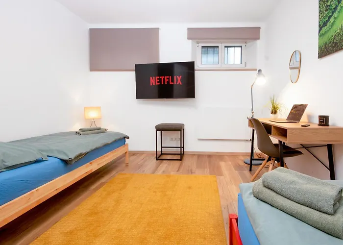 Lendkanal - - Netflix - Waschmaschine - Kaffeevollautomat - 8 Pax - 4 Schlafzimmer * קלגנפורט