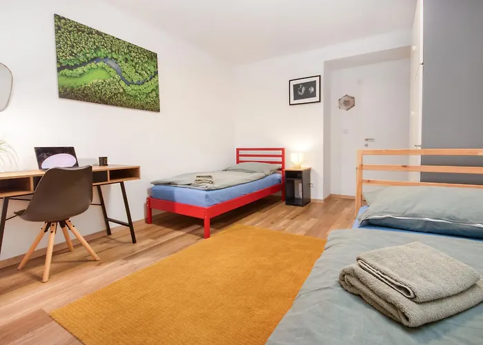 Lendkanal - - Netflix - Waschmaschine - Kaffeevollautomat - 8 Pax - 4 Schlafzimmer קלגנפורט